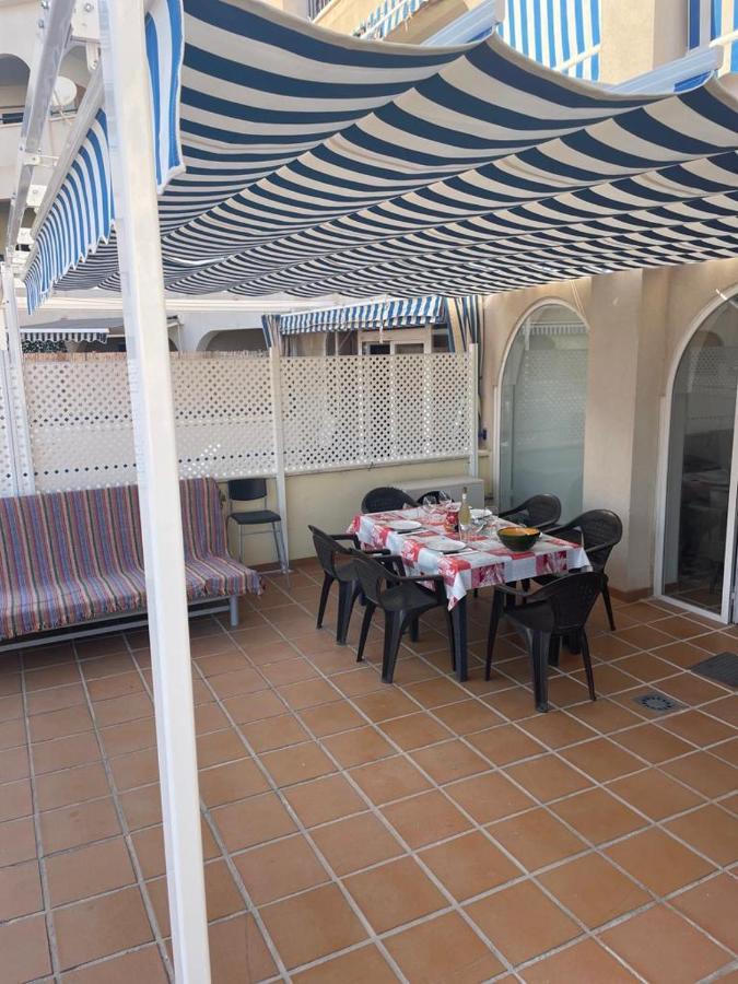Encantador Piso Con Terraza Y Piscina Daire Benalmádena Dış mekan fotoğraf